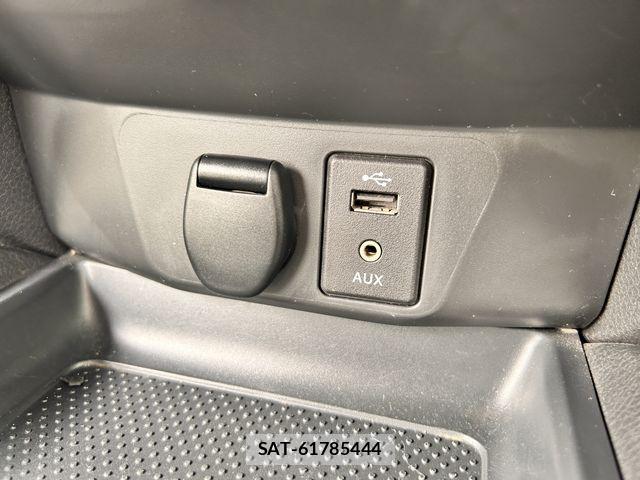 Nissan X-TRAIL 2016-09 7021947-8