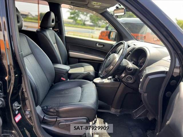 Nissan X-TRAIL 2010-12 7021950-16