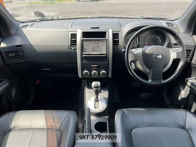 Nissan X-TRAIL 2010-12 7021950-1
