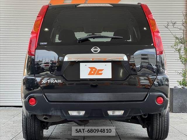 Nissan X-TRAIL 2008-03 7061524-12