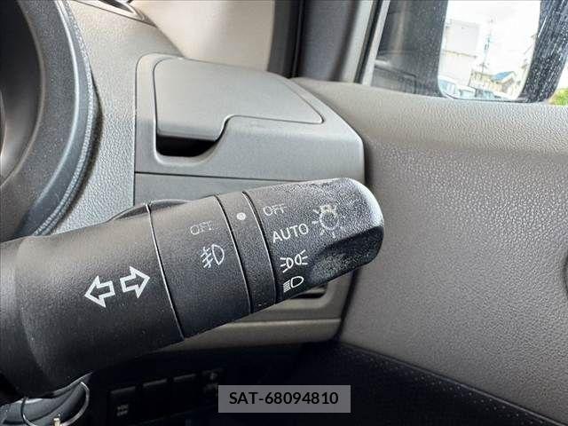 Nissan X-TRAIL 2008-03 7061524-5