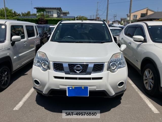 Nissan X-TRAIL 2013-08 7061523-0