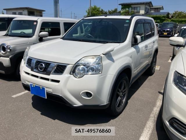 Nissan X-TRAIL 2013-08 7061523-1
