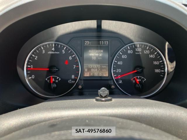 Nissan X-TRAIL 2013-08 7061523-20