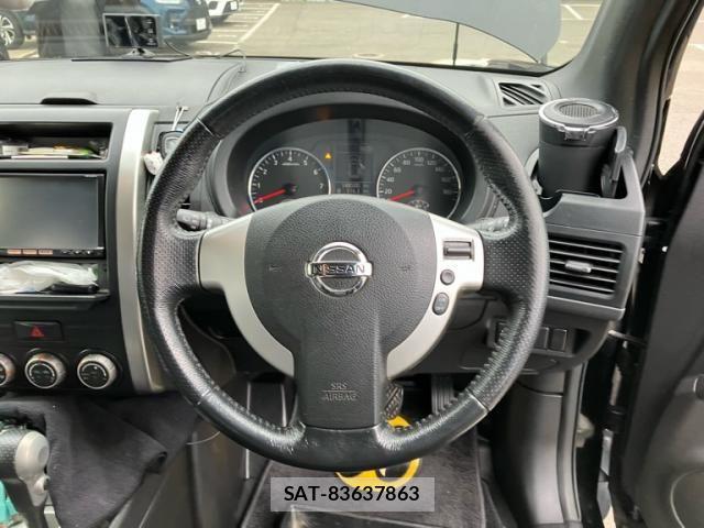 Nissan X-TRAIL 2013-06 7061526-16