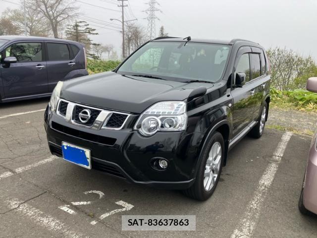 Nissan X-TRAIL 2013-06 7061526-2