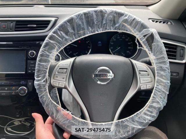 Nissan X-TRAIL 2015-02 7061520-15