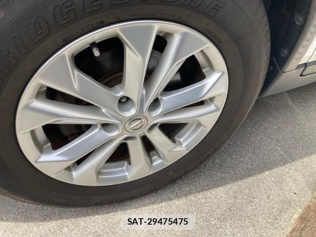 Nissan X-TRAIL 2015-02 7061520-4