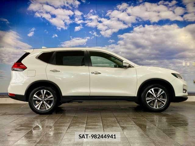 Nissan X-TRAIL 2017-07 7061513-18