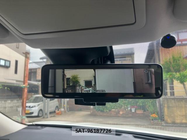 Nissan X-TRAIL 2018-02 7061512-24