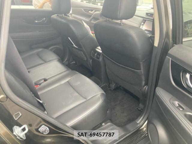 Nissan X-TRAIL 2017-05 7061516-16