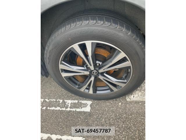 Nissan X-TRAIL 2017-05 7061516-4