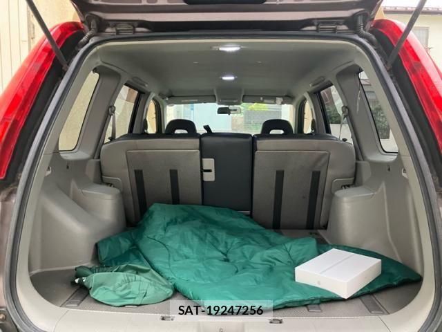 Nissan X-TRAIL 2007-03 7061528-11