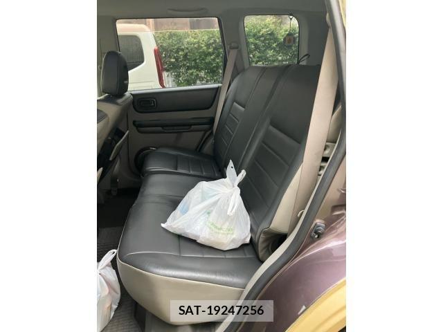 Nissan X-TRAIL 2007-03 7061528-12