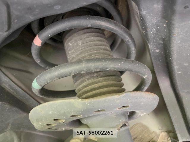 Nissan X-TRAIL 2011-05 7061515-19