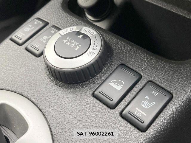 Nissan X-TRAIL 2011-05 7061515-4
