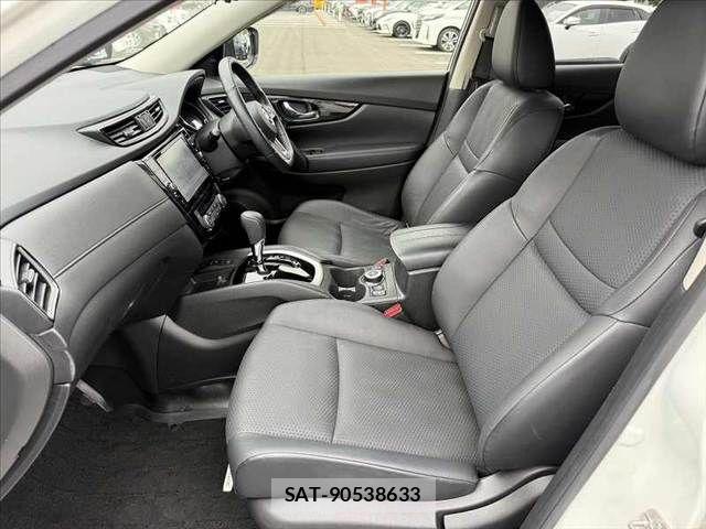 Nissan X-TRAIL 2019-06 7061510-16
