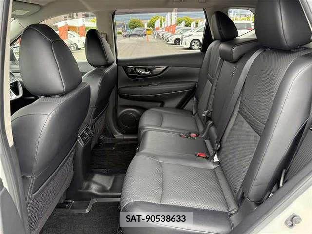 Nissan X-TRAIL 2019-06 7061510-18