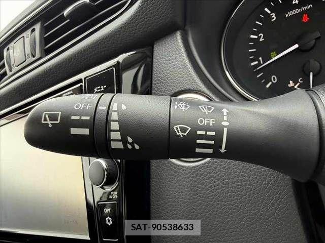 Nissan X-TRAIL 2019-06 7061510-24