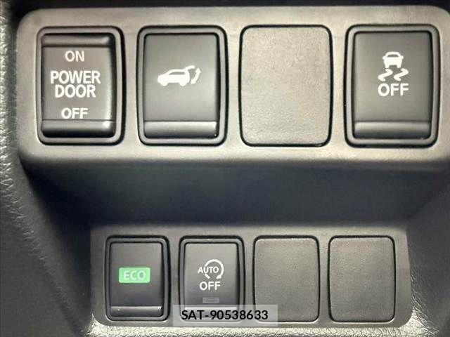 Nissan X-TRAIL 2019-06 7061510-26