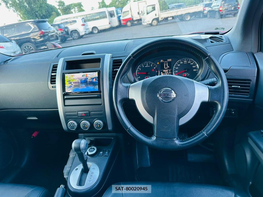 Nissan X-TRAIL 2012 7074645-13