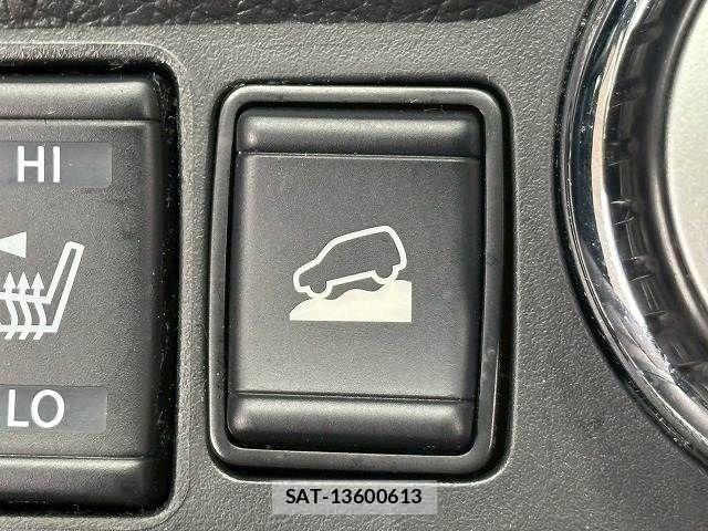 Nissan X-TRAIL 2020-11 7227636-9