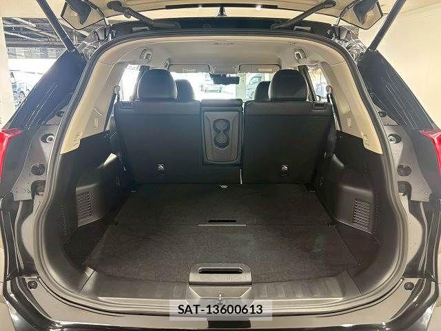 Nissan X-TRAIL 2020-11 7227636-12