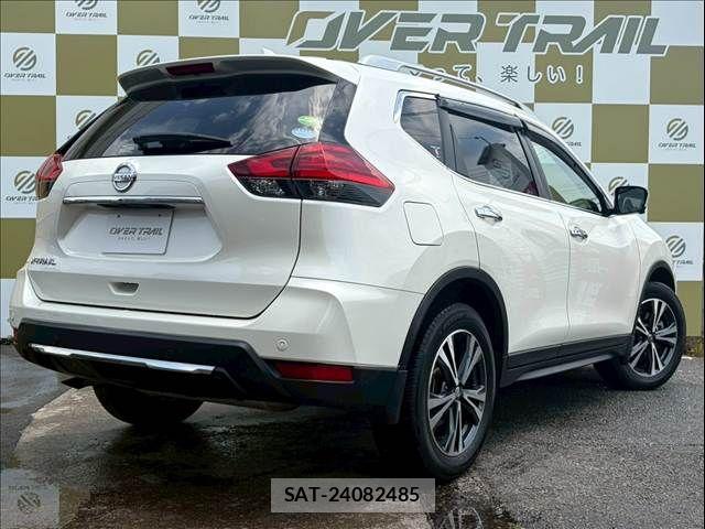 Nissan X-TRAIL 2017-07 7227622-1