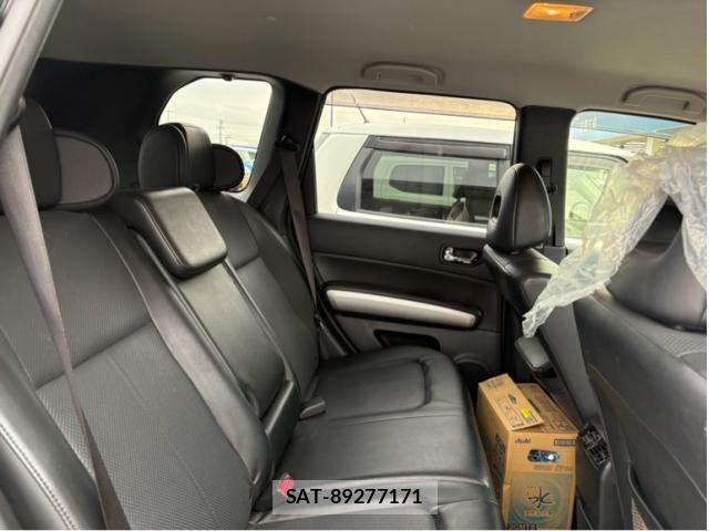 Nissan X-TRAIL 2012-12 7227581-3