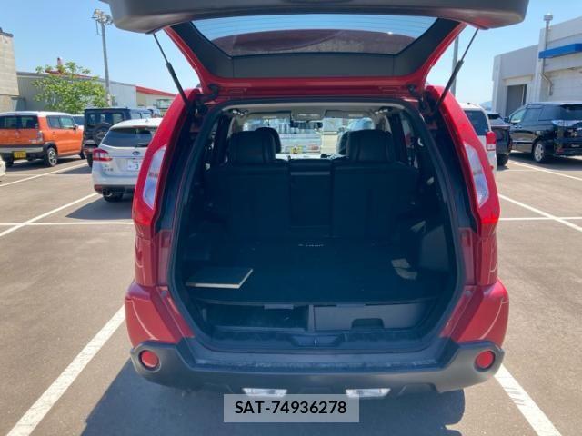Nissan X-TRAIL 2013-07 7227586-14