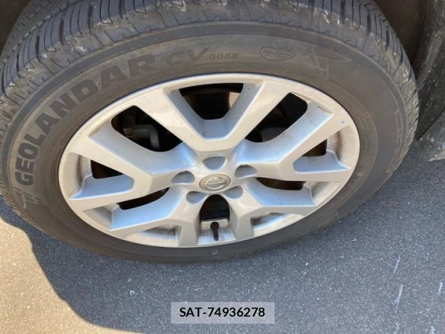 Nissan X-TRAIL 2013-07 7227586-18