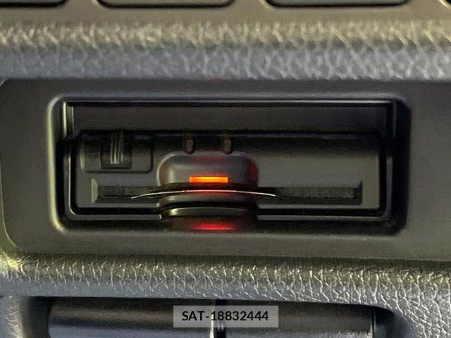 Nissan X-TRAIL 2017-01 7227619-5