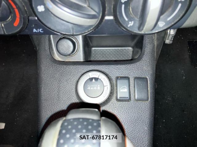 Nissan X-TRAIL 2008-09 7227568-17