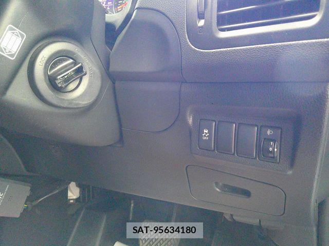 Nissan X-TRAIL 2011-11 7227583-20