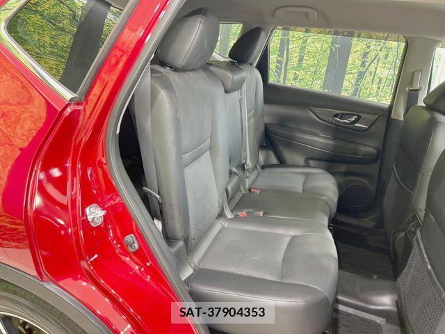 Nissan X-TRAIL 2016-09 7227616-8