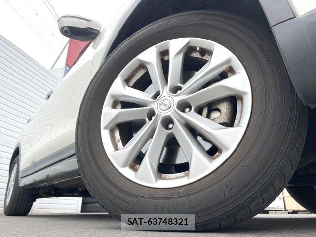 Nissan X-TRAIL 2015-08 7227608-14