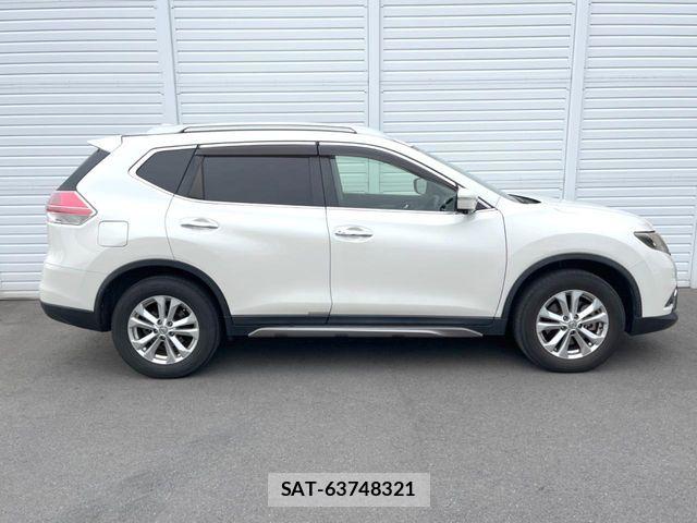 Nissan X-TRAIL 2015-08 7227608-17