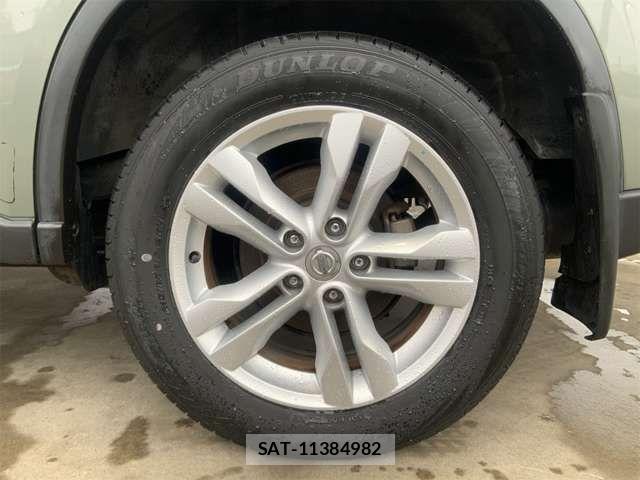 Nissan X-TRAIL 2011-06 7227576-16
