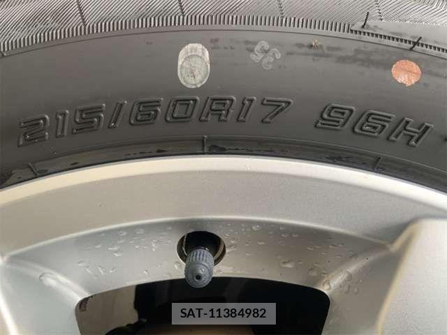 Nissan X-TRAIL 2011-06 7227576-18
