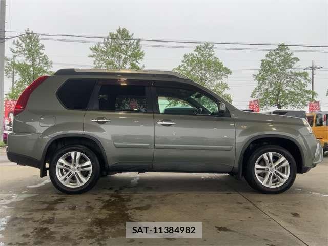 Nissan X-TRAIL 2011-06 7227576-5
