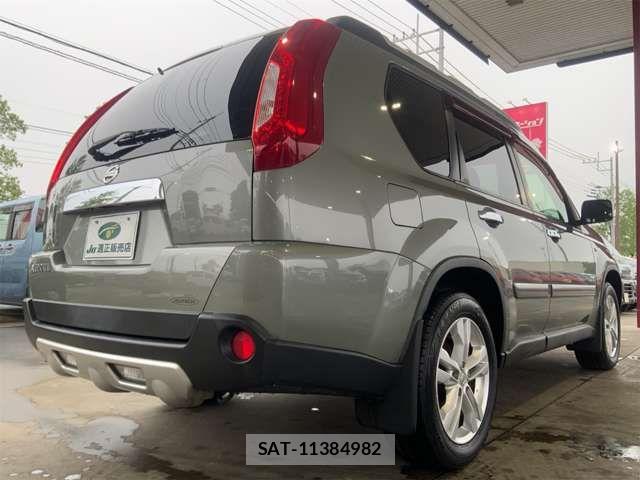 Nissan X-TRAIL 2011-06 7227576-6