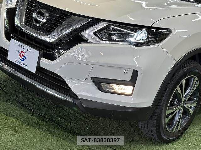 Nissan X-TRAIL 2018-08 7227628-10