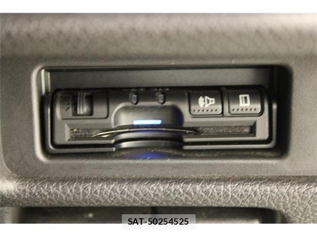 Nissan X-TRAIL 2017-08 7227621-5