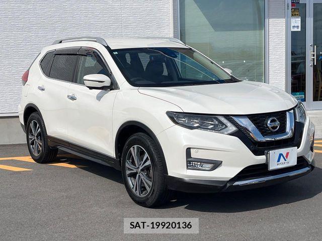 Nissan X-TRAIL 2018-09 7227629-15