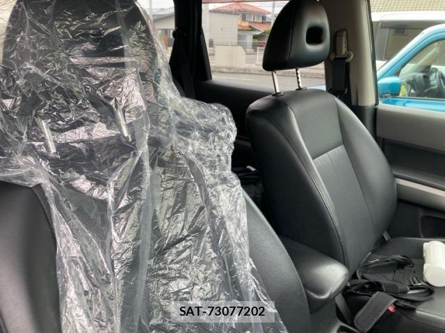 Nissan X-TRAIL 2009-11 7227574-13