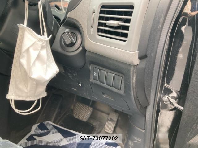 Nissan X-TRAIL 2009-11 7227574-16