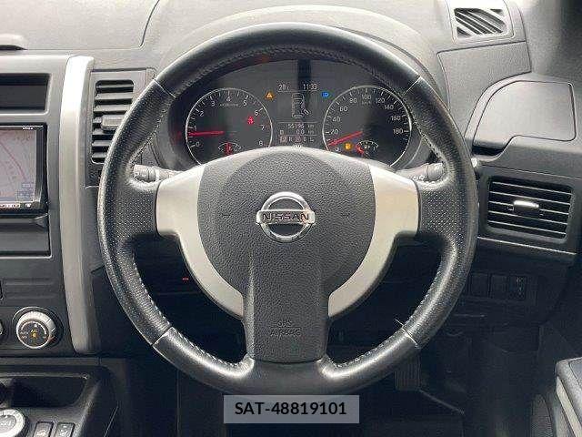 Nissan X-TRAIL 2011-08 7227580-16