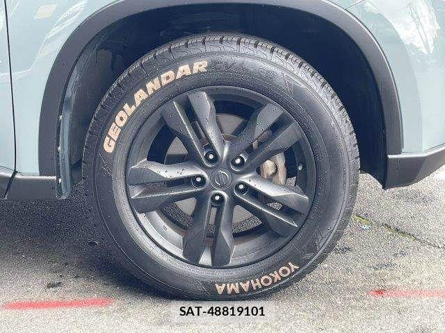 Nissan X-TRAIL 2011-08 7227580-19