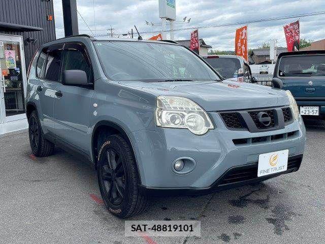 Nissan X-TRAIL 2011-08 7227580-21