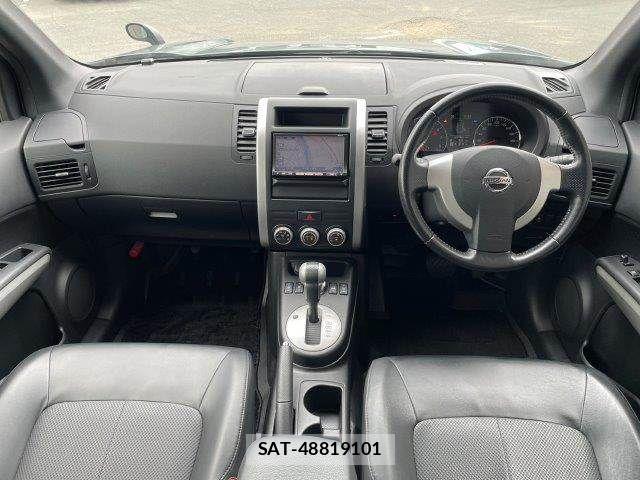 Nissan X-TRAIL 2011-08 7227580-2
